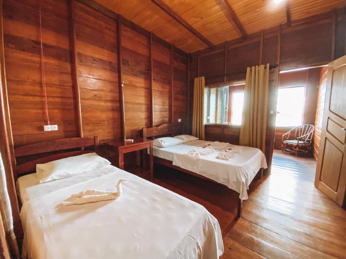 Amazon Arowana Lodge Careiro Екстериор снимка