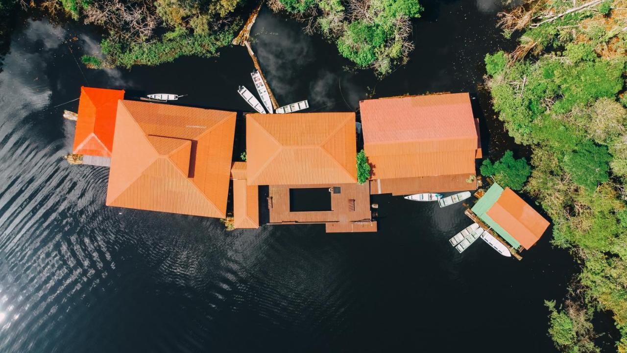 Amazon Arowana Lodge Careiro Екстериор снимка