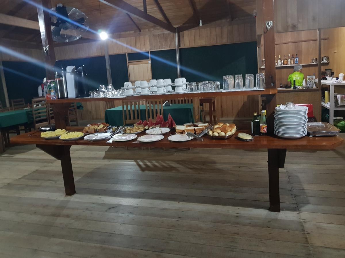 Amazon Arowana Lodge Careiro Екстериор снимка