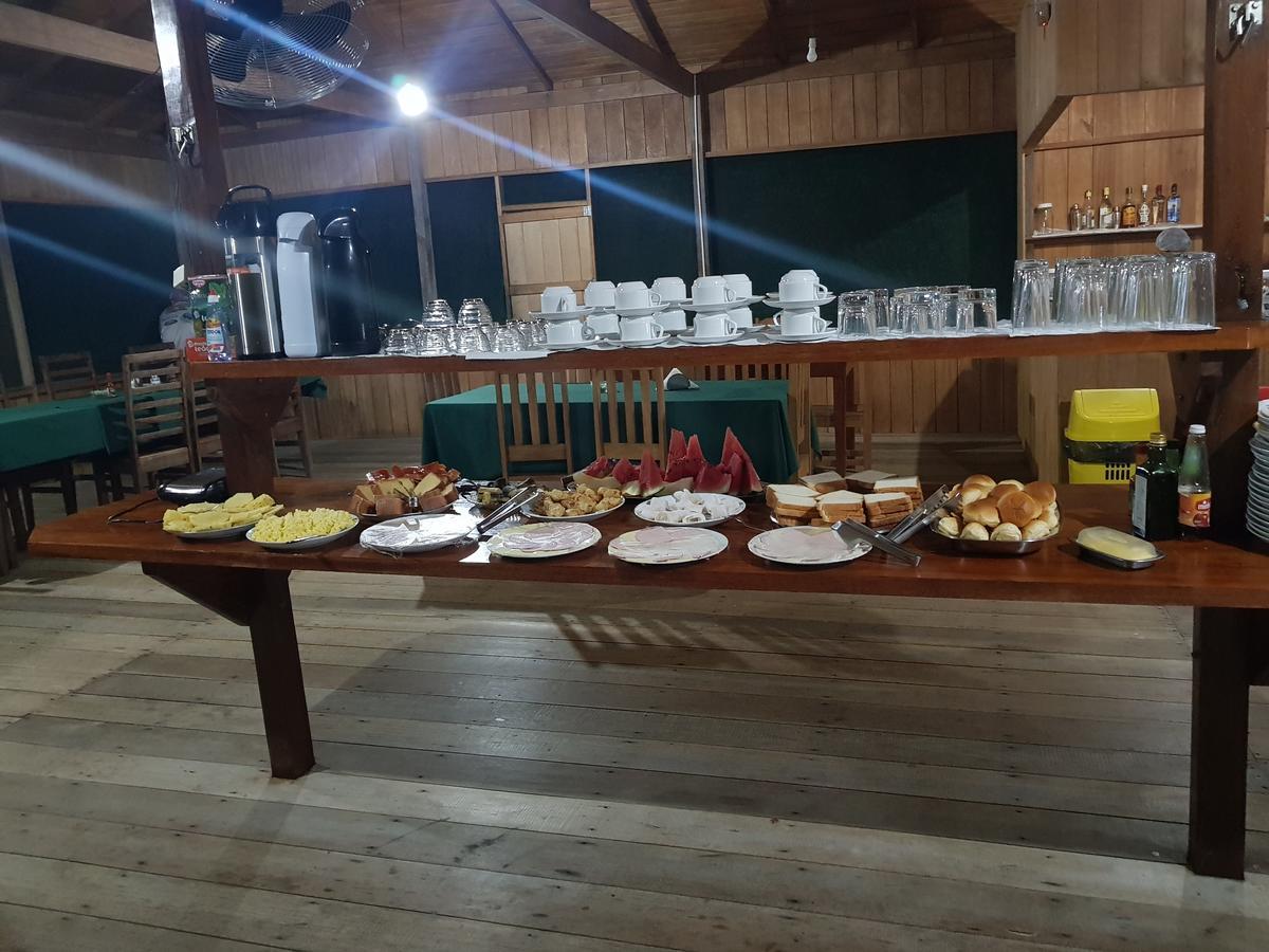 Amazon Arowana Lodge Careiro Екстериор снимка