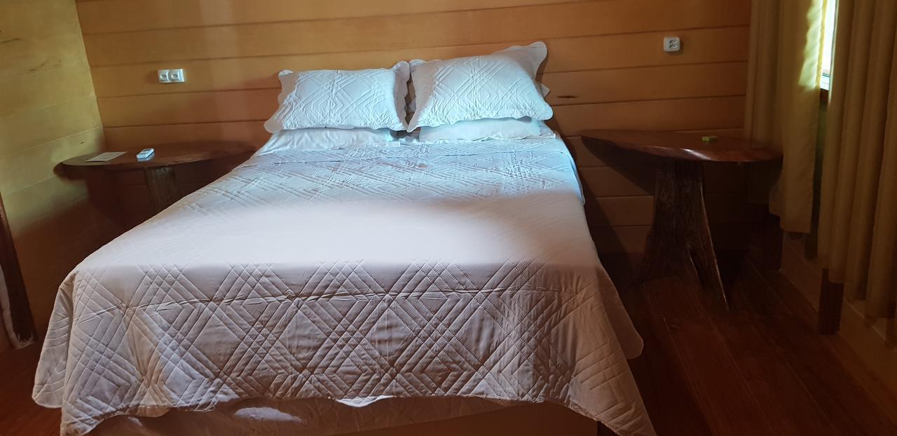 Amazon Arowana Lodge Careiro Екстериор снимка